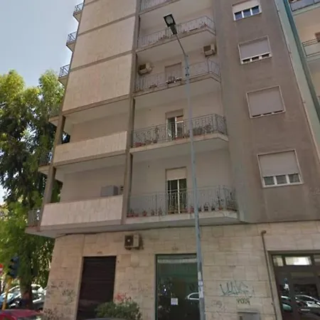 Apartment Station's